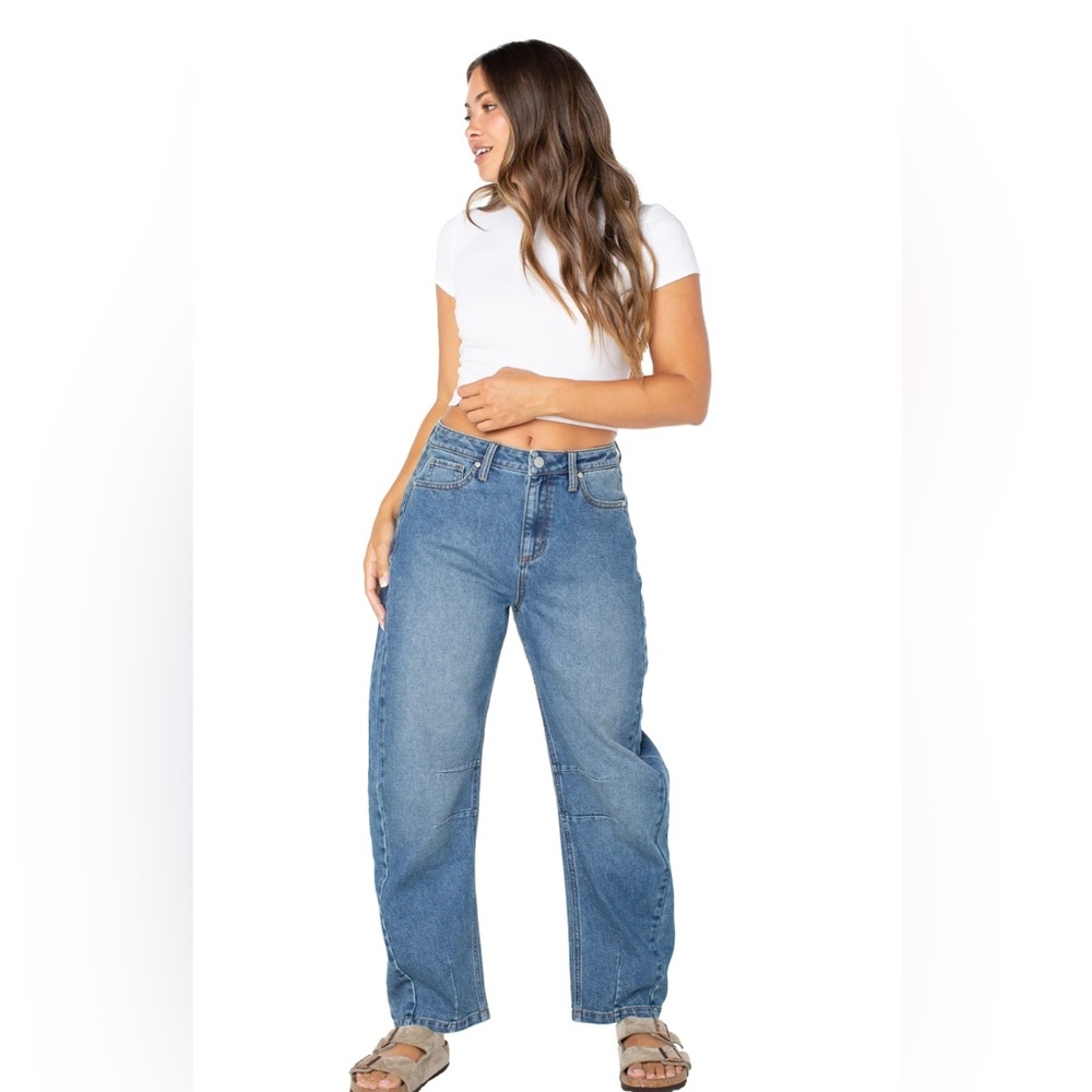 Celebrity Pink Curvy Carpenter slouch jeans sz 5 new NWT Macy’s